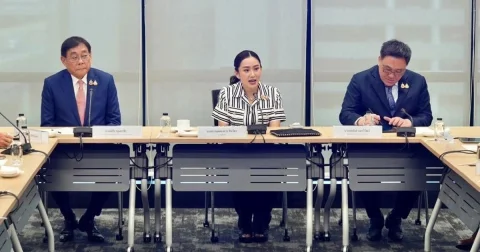 นายกฯ พบสมาคมธนาคารไทย รับฟังข้อเสนอแนะ ‘พิชัย’ หวังธนาคารร่วมมือแก้หนี้ครัวเรือน ลดภาระประชาชน