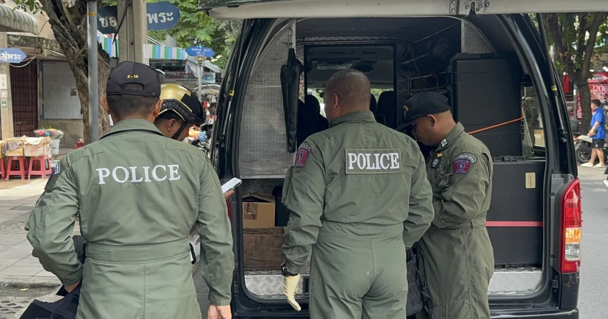 ชาวบ้านแตกตื่น! พบระเบิดขณะกรวดน้ำ