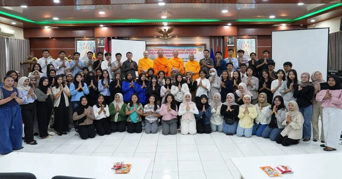 สันติสุขจากสมาธิ แผ่ไพศาลในแดนอิเหนา พระสงฆ์ไทยเยือนวิทยาลัยราเดนวิจายา อินโดนีเซีย ชู Inner Peace ให้เยาวชน