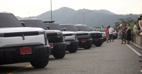 กลุ่มรถไฟฟ้า JAECoo J6 EV รณรงค์ใช้รถพลังงานสะอาด ส่งเสริมการท่องเที่ยว-ลดมลพิษในชลบุรี