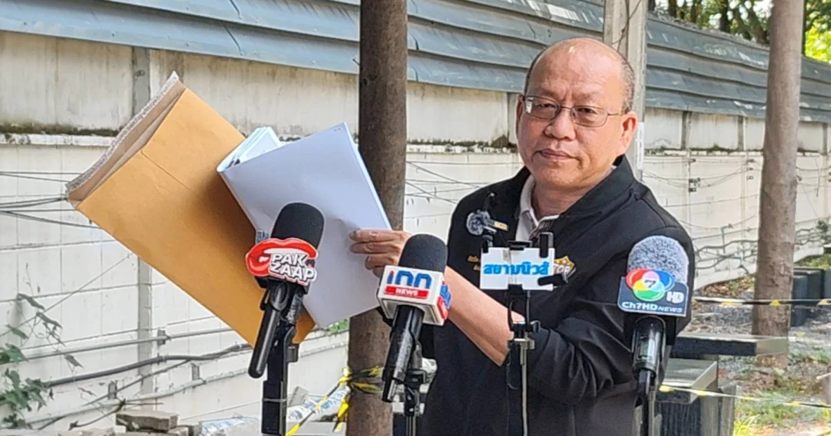 อัจฉริยะ แฉขบวนการถือครองที่ดินวัดพระบาทน้ำพุ 6 ราย ตัวจริง พร้อมเอกสารที่ดินกว่า 150 แปลง มูลค่ากว่า 2 พันล้านบาท