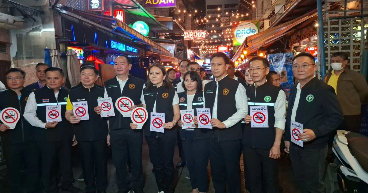 เลขานุการ รมว.สธ. นำทีมบังคับใช้กฎหมายลงพื้นที่สีลม เดินหน้าปราบปรามบุหรี่ไฟฟ้า และไม่จัดเขตปลอดบุหรี่ตามกฎหมาย