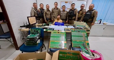 ตร.สายไหม รวบหนุ่มขนแผงบิทคอย อ้างซื้อมาหลอมเอาทอง แต่ไม่มีหลักฐาน