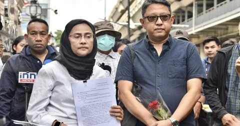 สว.อังคณา-สุณัย ยื่น ผบ.ตร. ขอความคุ้มครอง หลังถูกขู่ฆ่า-คุกคามหนัก ยืนยันเดินหน้าทำหน้าที่ปกป้องสิทธิ