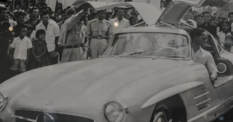 สง่างามไม่เสื่อมคลาย รถยนต์พระที่นั่ง พระพันปีหลวง