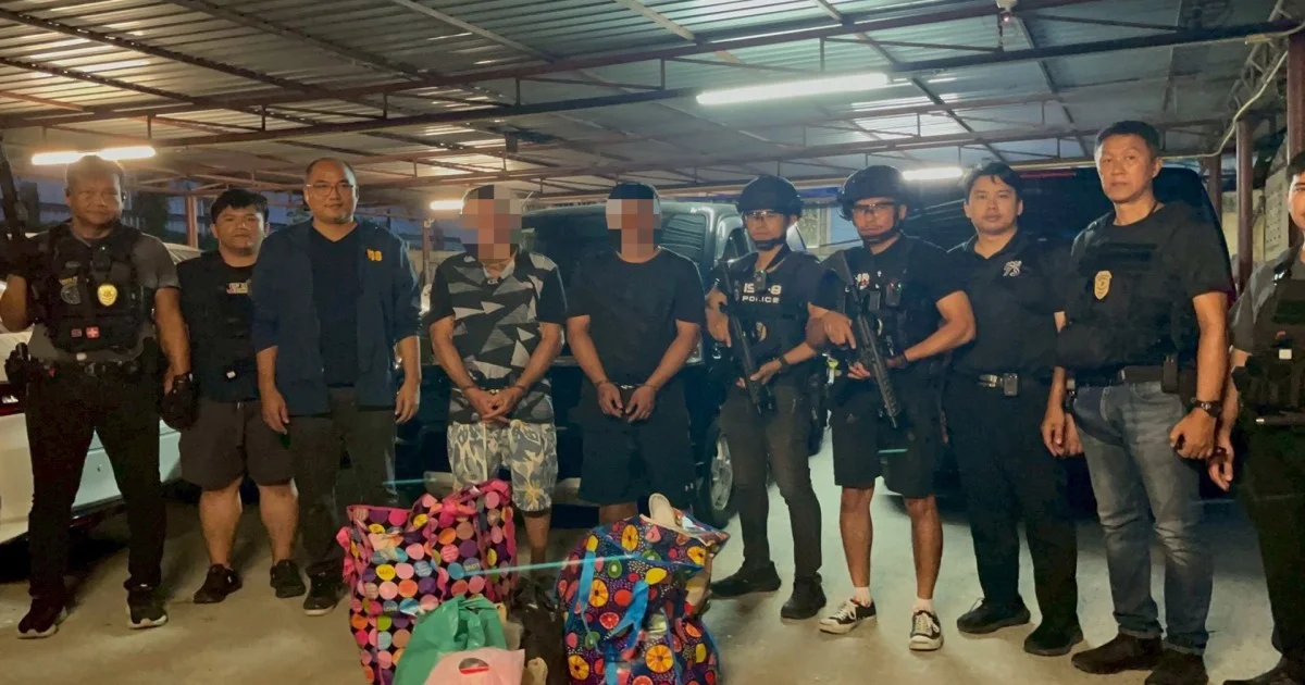 ผบ.ตร. ชื่นชม สืบนครบาล 8 ขยายผลจับกุมยาไอซ์ 50 กิโล ใช้ชุมชนวัดเป็นแหล่งซุกซ่อนและจำหน่าย