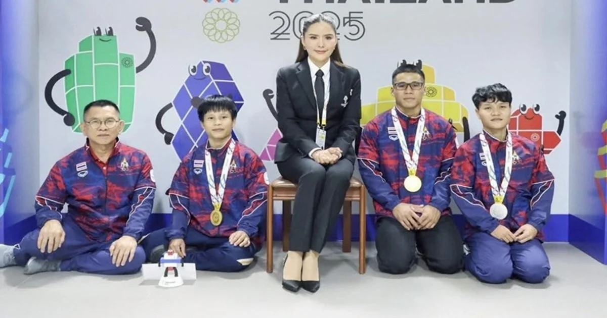 พล.ต.หญิง ท่านผู้หญิงอรอนงค์ ปิยนาฏวชิรพัทธ์ เป็นประธานมอบเหรียญกีฬาซีเกมส์ 2025